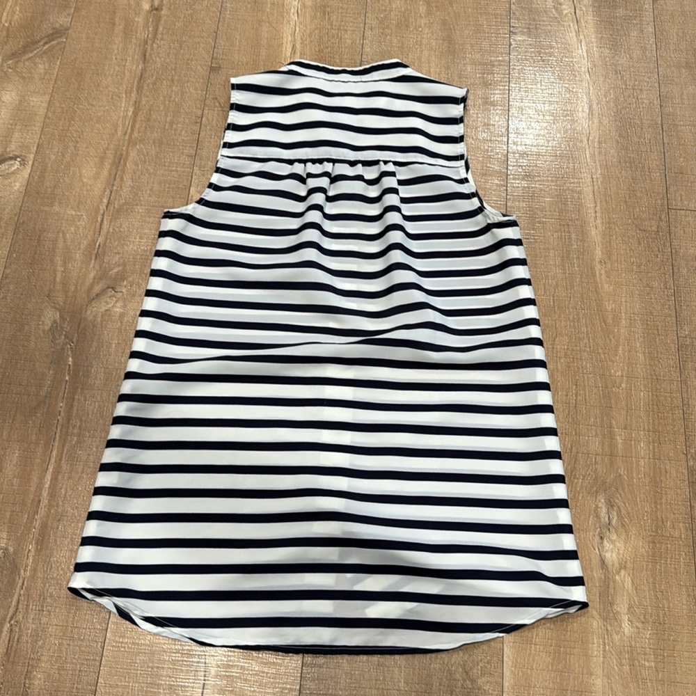 J. Crew Button Front Striped Tank Navy & White Size 0 - Picture 3 of 8